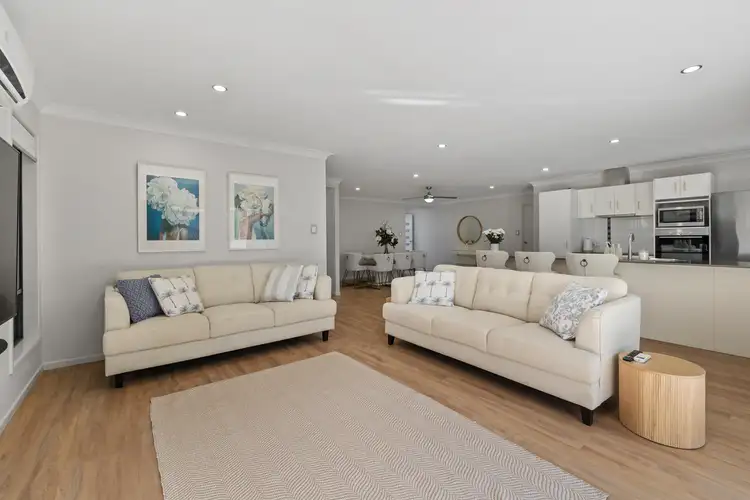 Sixth view of Homely house listing, 2/2 Leah Court, Wellington Point QLD 4160