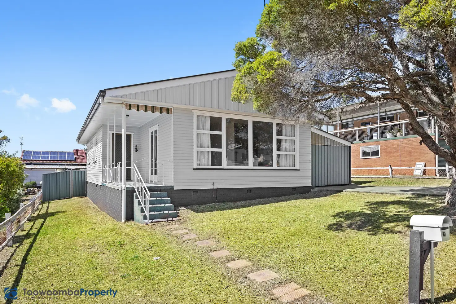 Main view of Homely house listing, 10 Hillview Avenue, Newtown QLD 4350