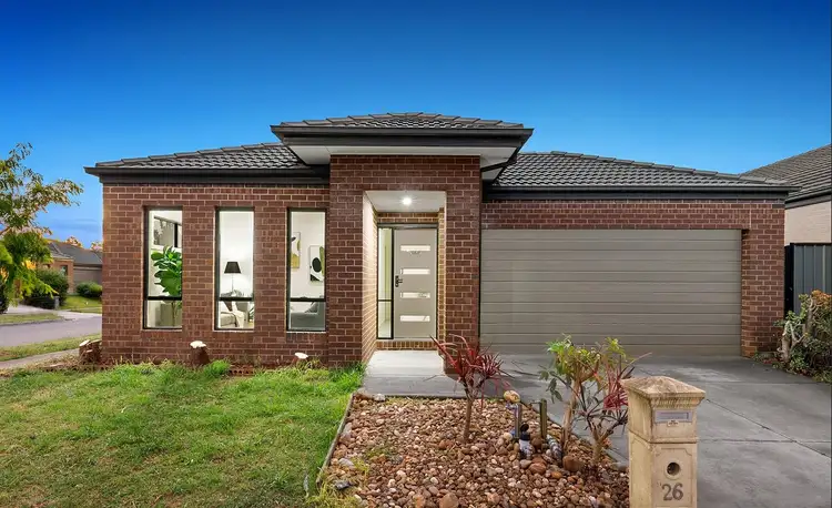 26 Lusitano Way, Clyde North VIC 3978