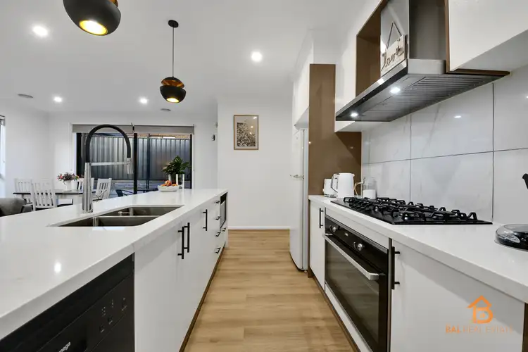 Fifth view of Homely house listing, 4 Masaya Avenue, Truganina VIC 3029