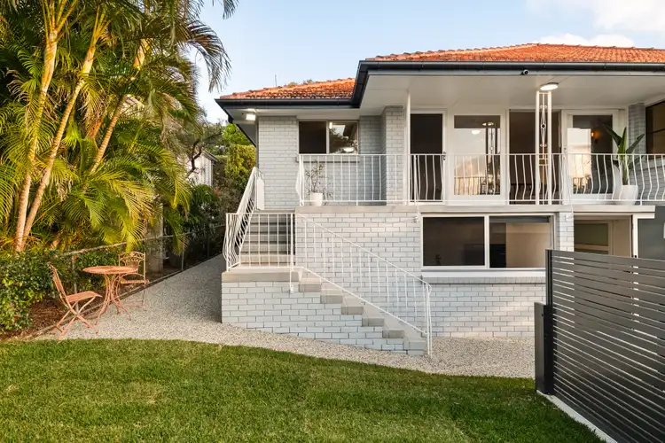 28 Wurinya Street, The Gap QLD 4061