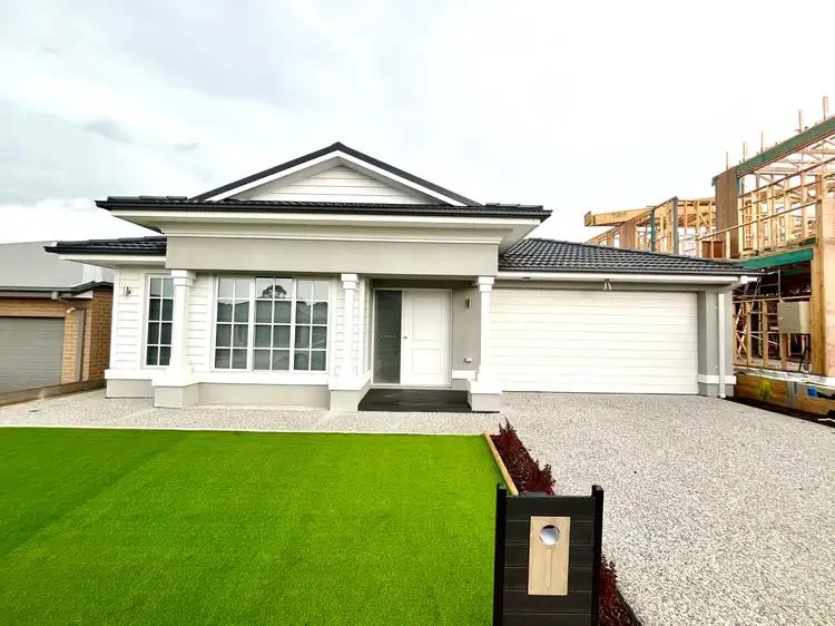 24 Kostas Street, Sunbury VIC 3429