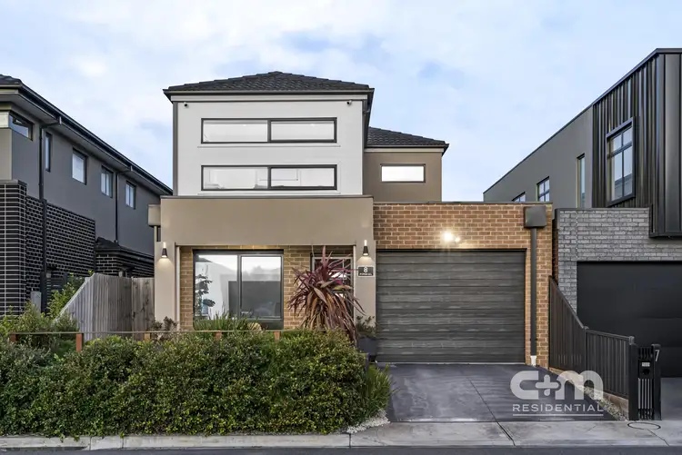 8 Pimbial Court, Hadfield VIC 3046