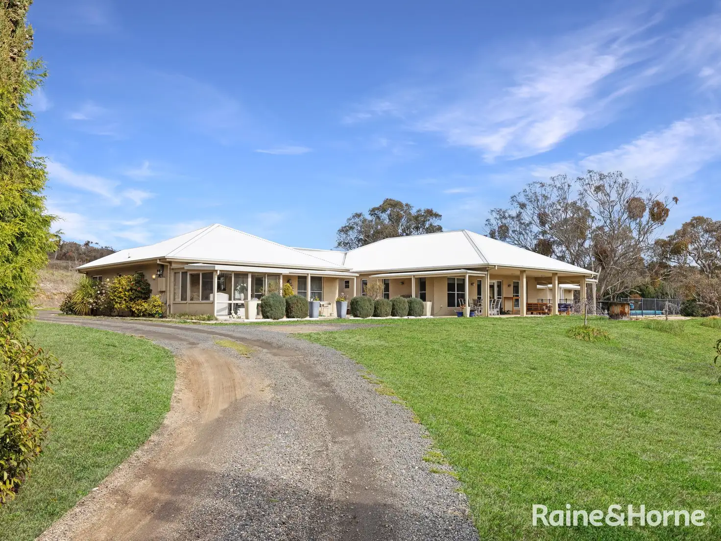 Main view of Homely house listing, 17 Robindale Court, Robin Hill NSW 2795