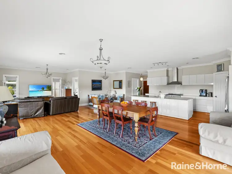 Fourth view of Homely house listing, 17 Robindale Court, Robin Hill NSW 2795