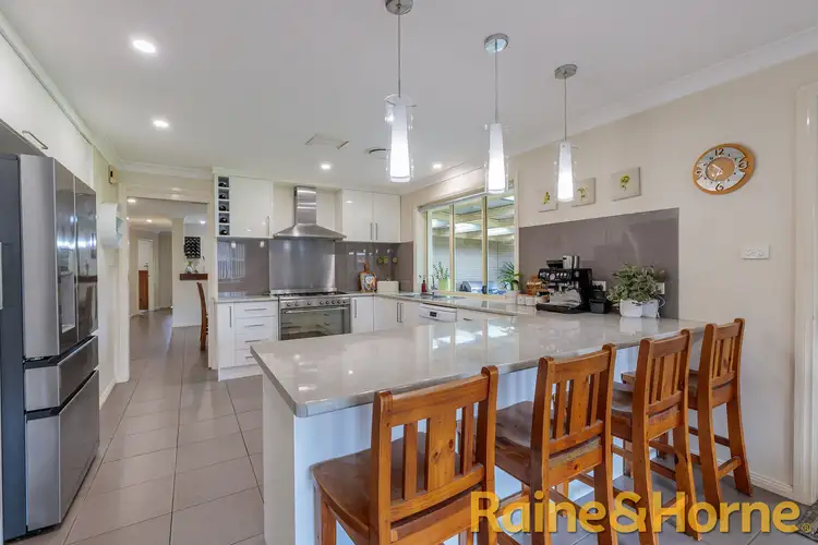 Second view of Homely house listing, 6 Roe Court, Dubbo NSW 2830