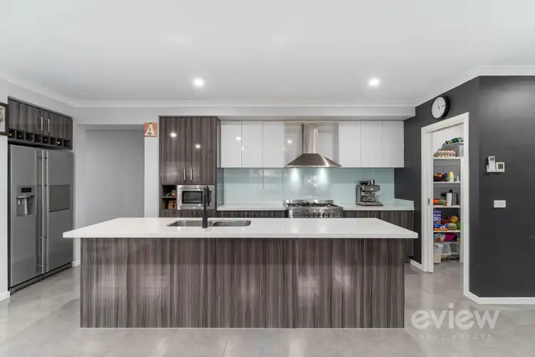 Fifth view of Homely house listing, 8 Brousard Street, Werribee VIC 3030