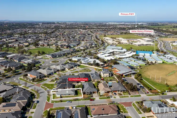 Second view of Homely house listing, 32 Ashford Drive, Pakenham VIC 3810