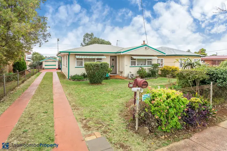 223 Taylor Street, Wilsonton QLD 4350