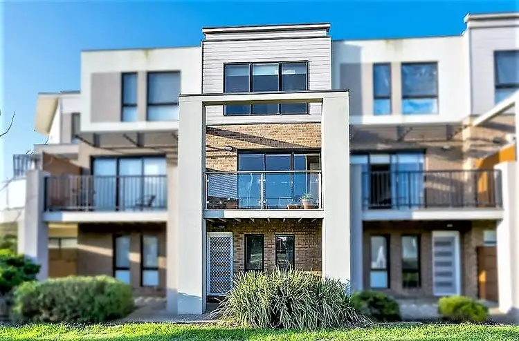 25/8 Moresby Court, Craigieburn VIC 3064