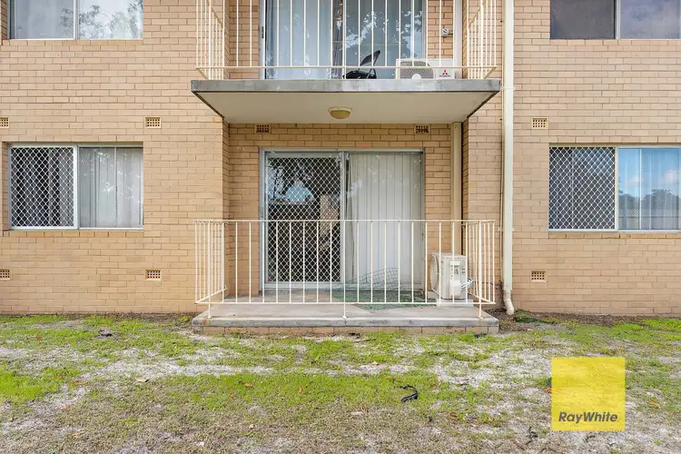 4/252 Spencer Road, Thornlie WA 6108