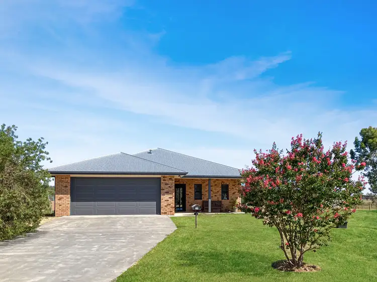16 Callandoon Street, Inglewood QLD 4387