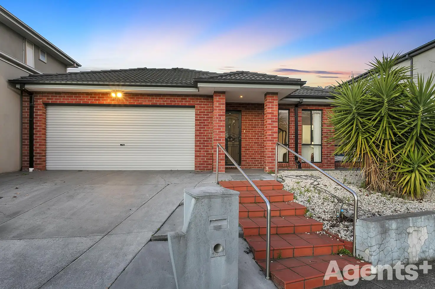 Main view of Homely house listing, 68 Ridgemont Drive, Berwick VIC 3806