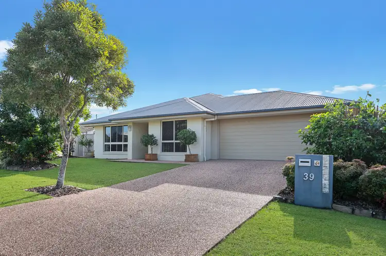 39 Parkway Crescent, Murrumba Downs QLD 4503