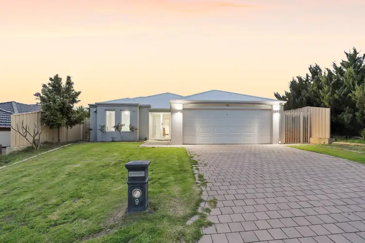 9 Cortona Grove, Sinagra WA 6065