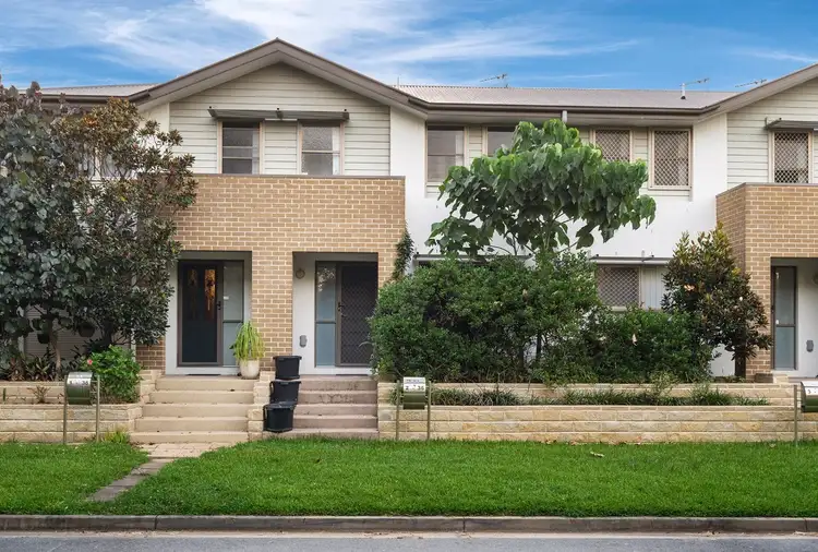 Main view of Homely unit listing, 2/36 Seashell Avenue, Coomera QLD 4209