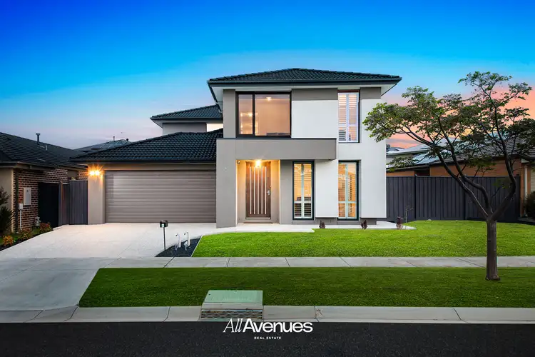 6 Stature Avenue, Clyde North VIC 3978