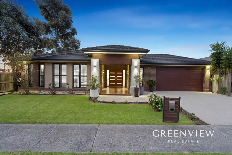21 Nature Circuit, Cranbourne North VIC 3977