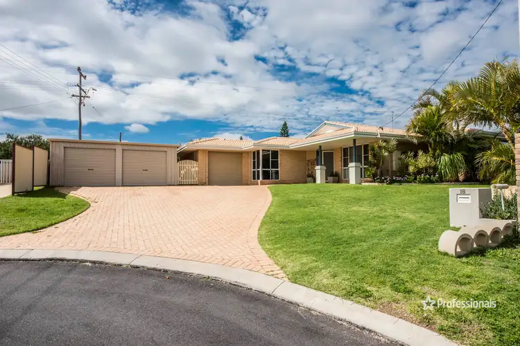 18 Falmouth Close, Tarcoola Beach WA 6530