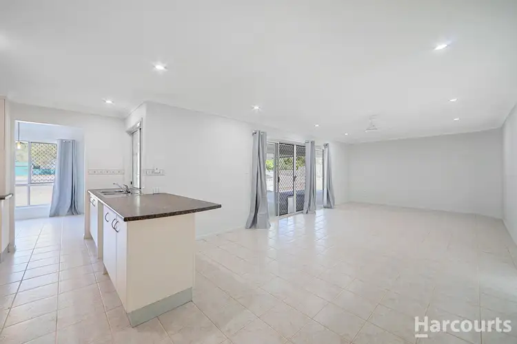 Fourth view of Homely house listing, 4 SUNNYBRAE CT, Redridge QLD 4660
