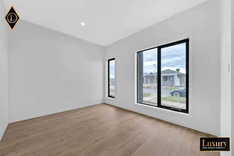 Fifth view of Homely house listing, 33 Tabula Road, Tarneit VIC 3029