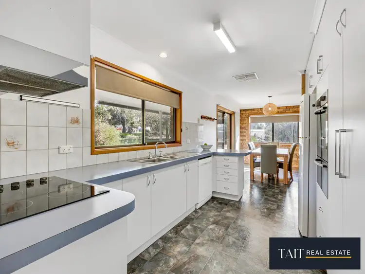 Sixth view of Homely house listing, 193 Warby Range Road, Glenrowan VIC 3675