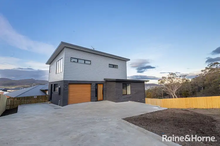 Main view of Homely unit listing, 2/19 Roybridge Way, Howrah TAS 7018