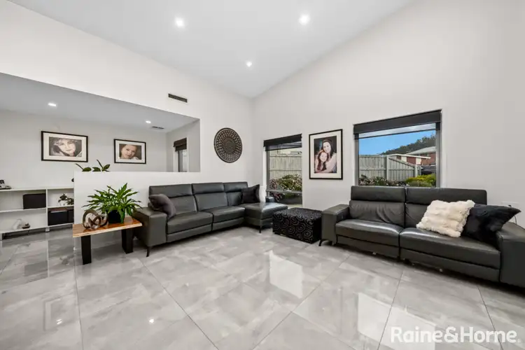 Sixth view of Homely house listing, 10 Gumleaf Court, Cambridge TAS 7170