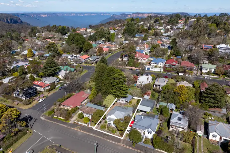 Second view of Homely house listing, 31 Leichhardt Street, Katoomba NSW 2780