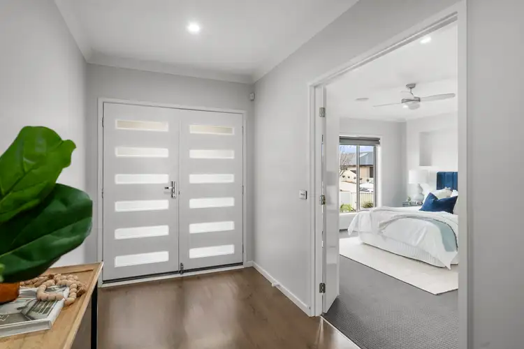 Second view of Homely house listing, 25 Aspendale Crescent, Shepparton VIC 3630