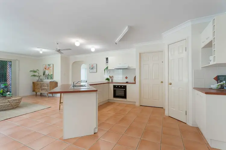 Fifth view of Homely house listing, 18 Plumeria Place, Drewvale QLD 4116