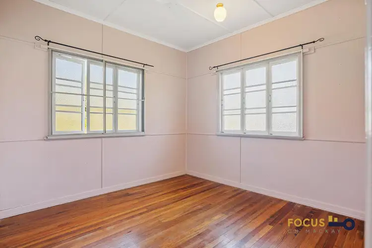 Fifth view of Homely house listing, 2/18 MANON ST, Armstrong Beach QLD 4737