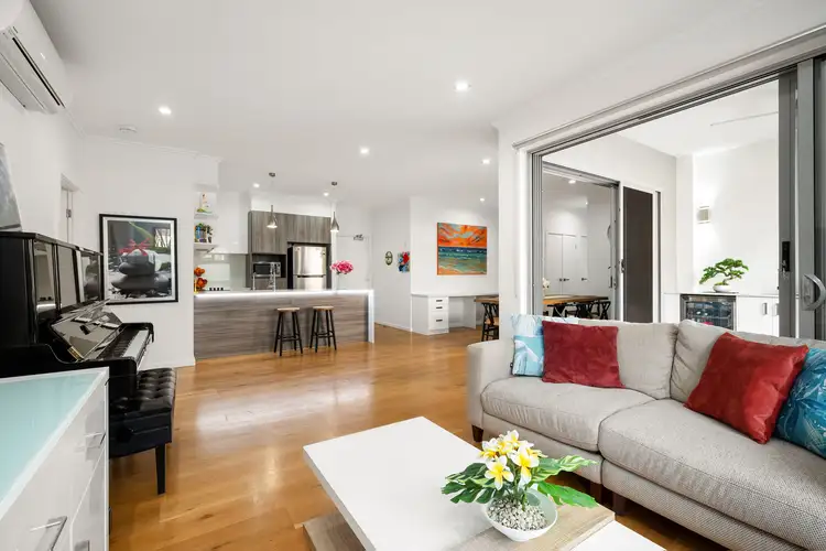 Sixth view of Homely unit listing, 3/15 Durham Street, Coorparoo QLD 4151