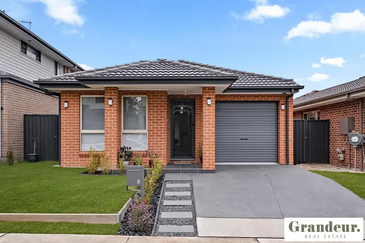 8 Sixteenth Avenue, Austral NSW 2179