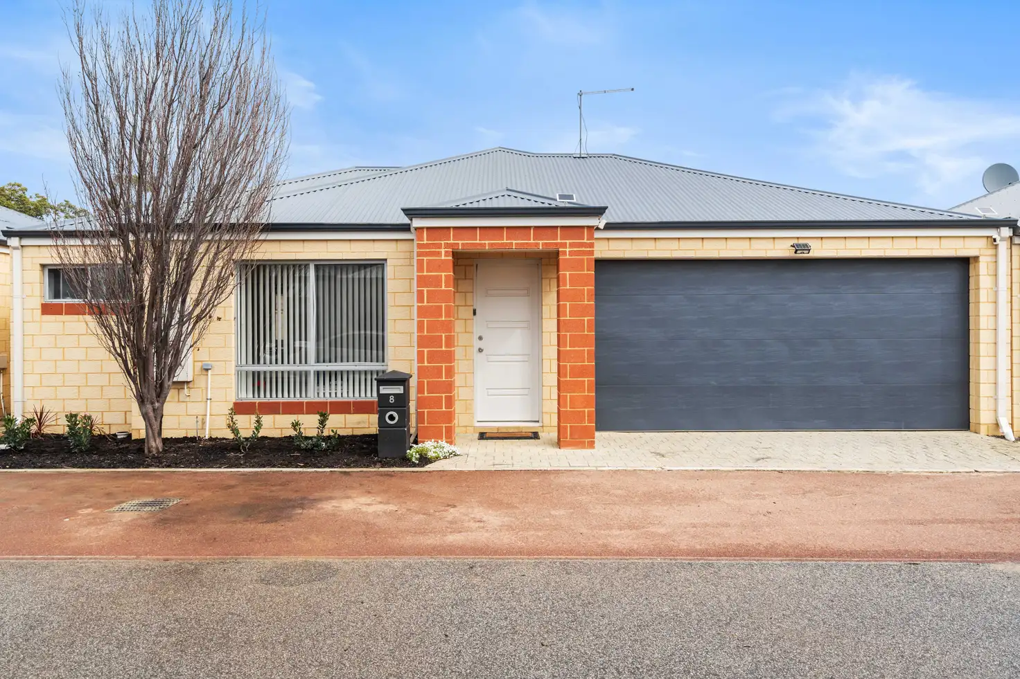 Main view of Homely house listing, 8 Yarran Street, Armadale WA 6112