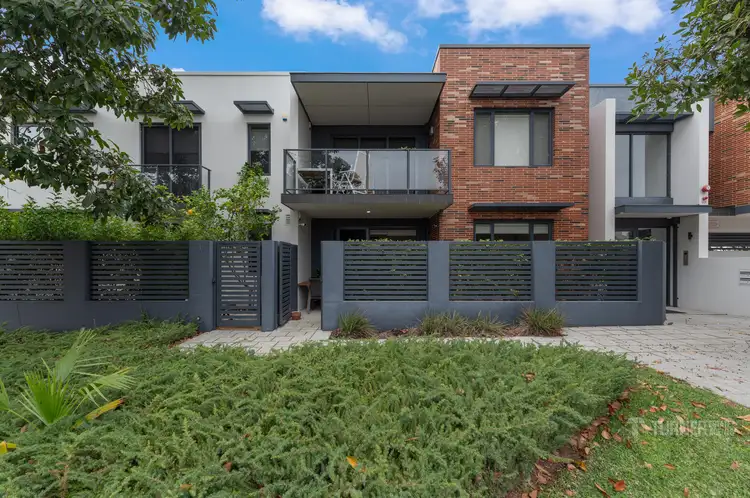 2/13 Foyle Road, Bayswater WA 6053