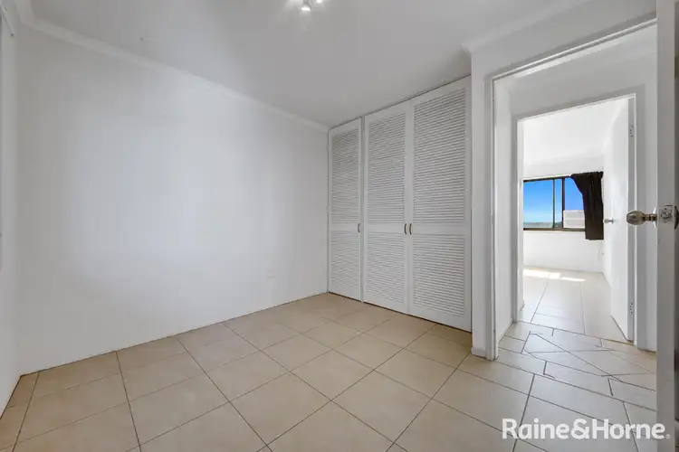 Sixth view of Homely house listing, 25/7 Kent Street, West Gladstone QLD 4680