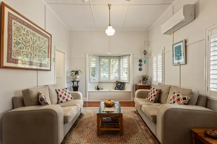 28 Lennon Street, Stafford QLD 4053