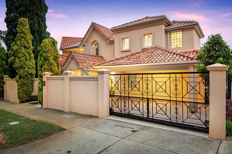2/61 Bay View Terrace, Claremont WA 6010