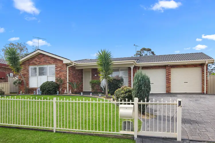 10 cumbrae close, Erskine Park NSW 2759