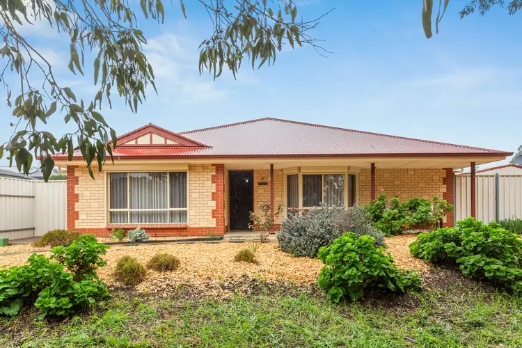 2 Ambrosini Court, Woodcroft SA 5162