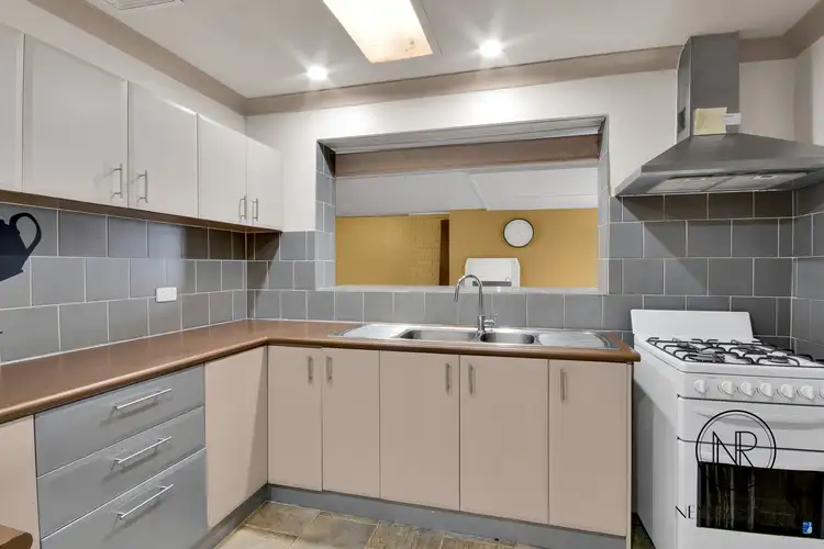 Sixth view of Homely house listing, 10 Oleander Street, Maddington WA 6109