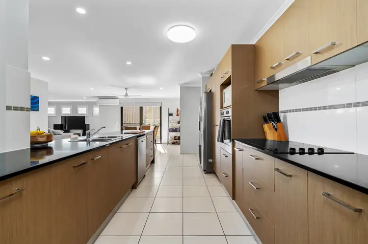 Fifth view of Homely house listing, 4 Raynuha Court, Ormeau QLD 4208