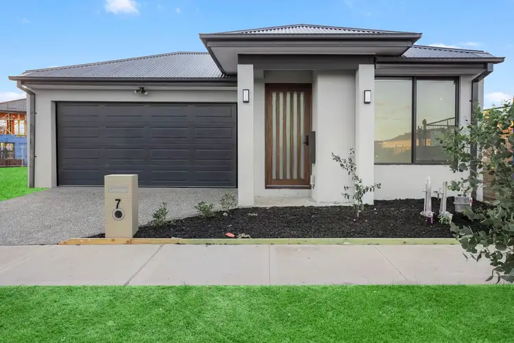 Main view of Homely house listing, 7 Ardisia Way, Manor Lakes VIC 3024