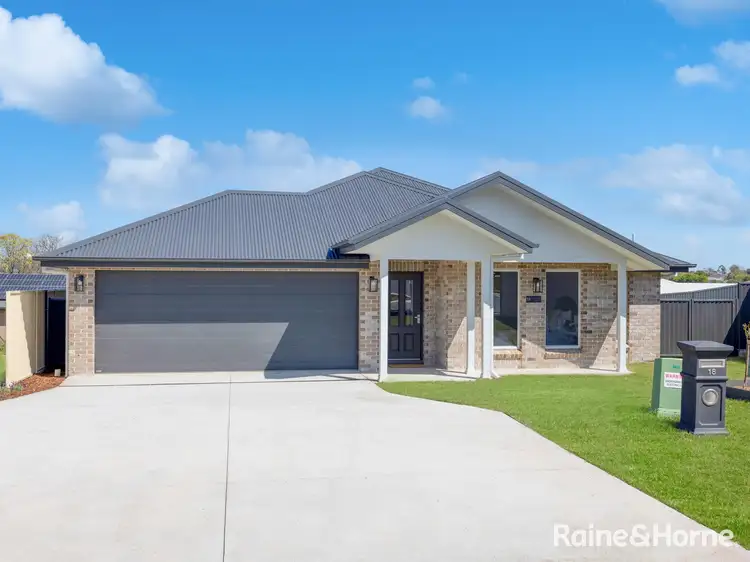 Main view of Homely house listing, 18 Wheatfield Drive, Kelso NSW 2795