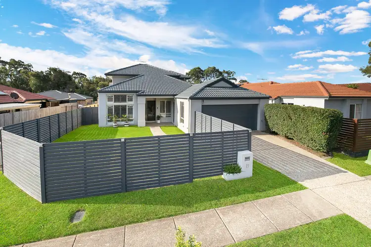 19 Friend Street, Wakerley QLD 4154