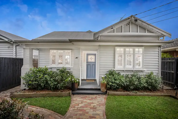 102 Wales Street, Kingsville VIC 3012