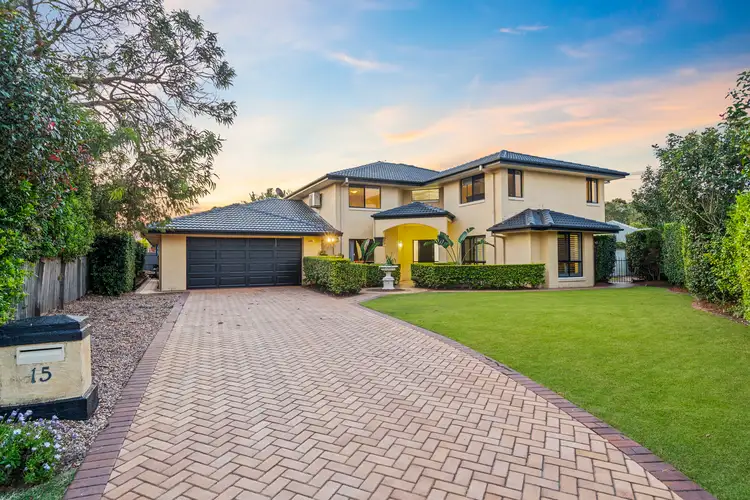 15 Jacaranda Place, Ormiston QLD 4160