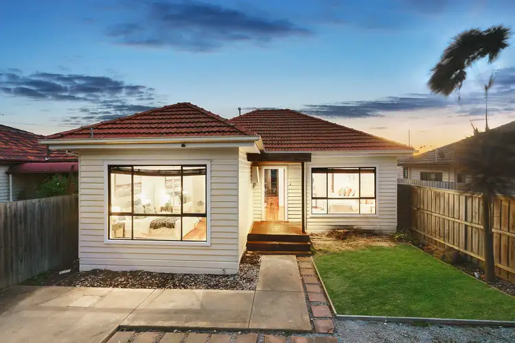 25A Carmen Street, Newport VIC 3015