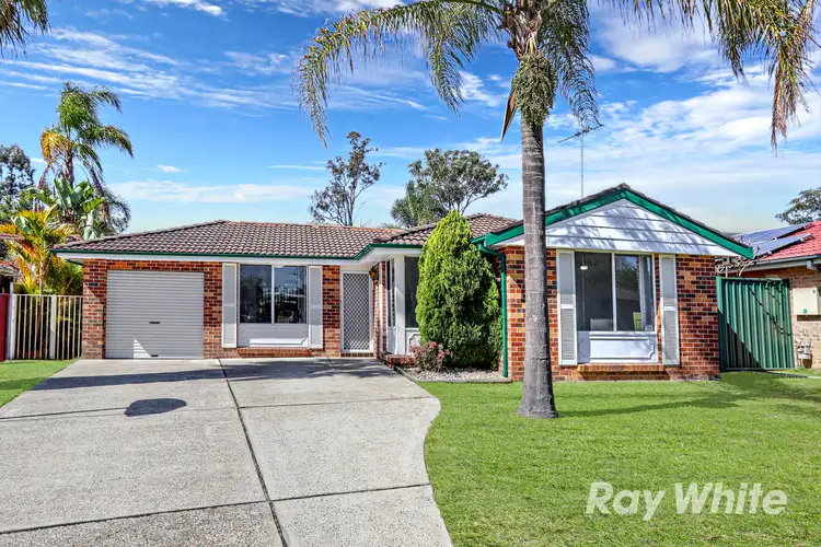 21 Augusta Place, St Clair NSW 2759